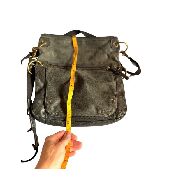 The Sak Gray Leather Crossbody Bag With Adjustable Strap & Multiple Pockets - Picture 4 of 6